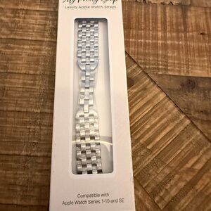 NEW - My Pretty Straps - Luxury Silver Apple Watch Strap